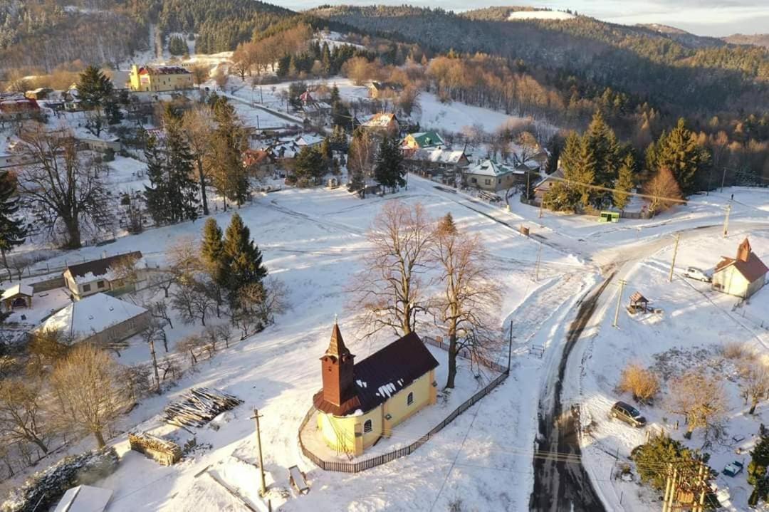 Hostal Burg Nad Banskou Stiavnicou Stiavnicke Bane Exterior foto